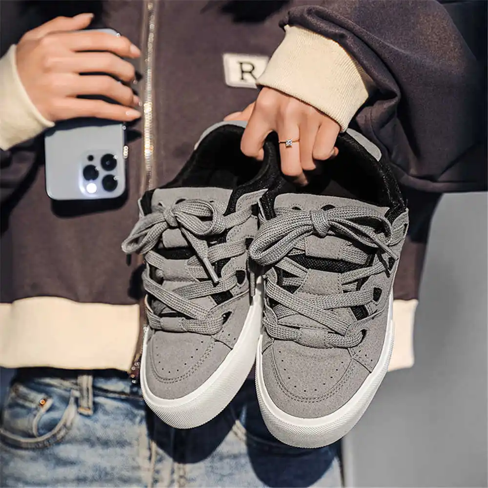 Chaussures d'école Hiphop avec - Outdoor Sport Uk avis et prix