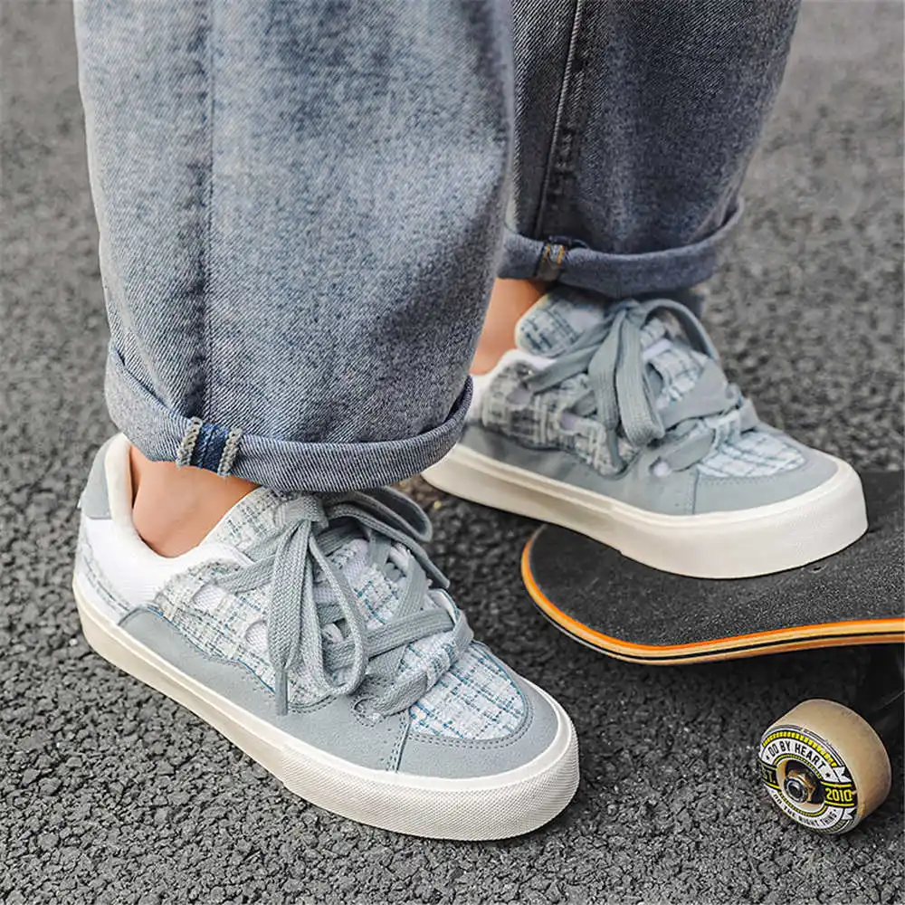Chaussures d'école Hiphop avec - Outdoor Sport Uk avis et prix